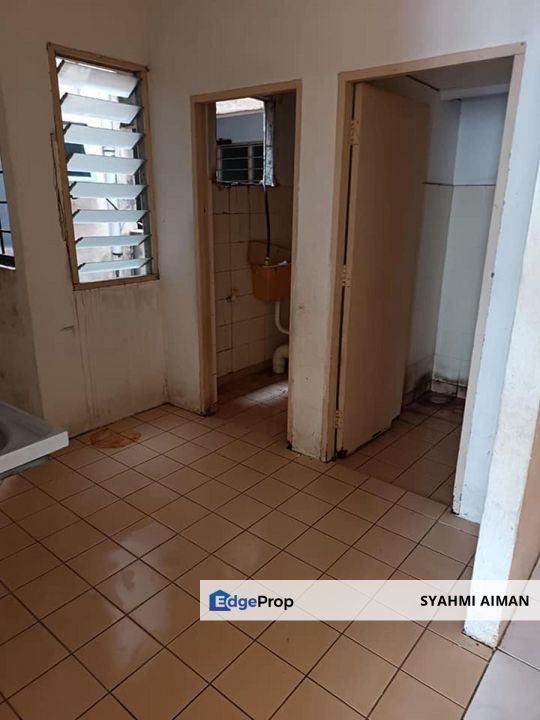 Bukit Beruntung, Rawang Selangor, Block H Floor 1 Apartement Teratai For Sale, Selangor, Rawang