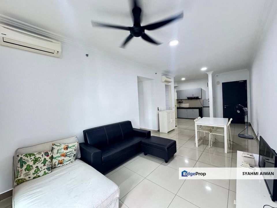 Serdang Selangor, Floor 12 Univ360 Place For Rent, Partially Furnished, Selangor, Serdang