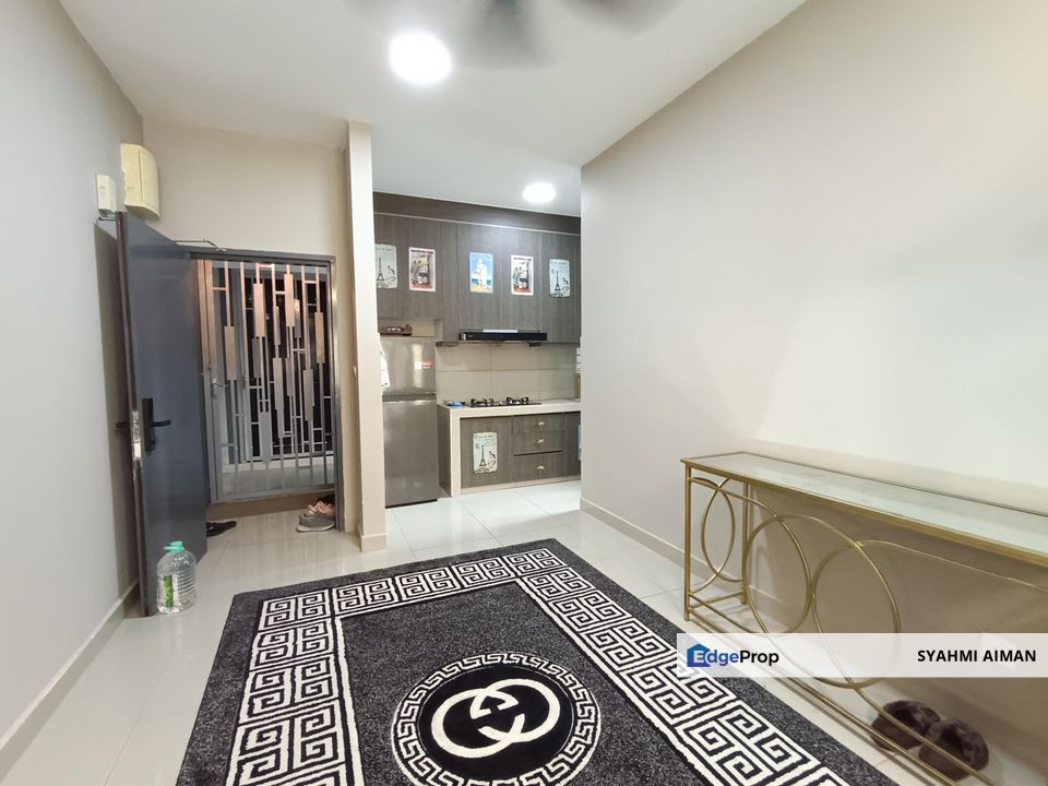 Cheras Kuala Lumpur, Corner Unit The Hamstead For Rent, Partially Furnished, Kuala Lumpur, Cheras