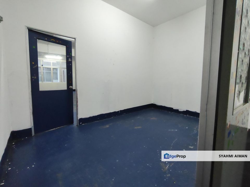 Kajang Selangor, Office Lot at Reko Sentral For Rent, Selangor, Kajang