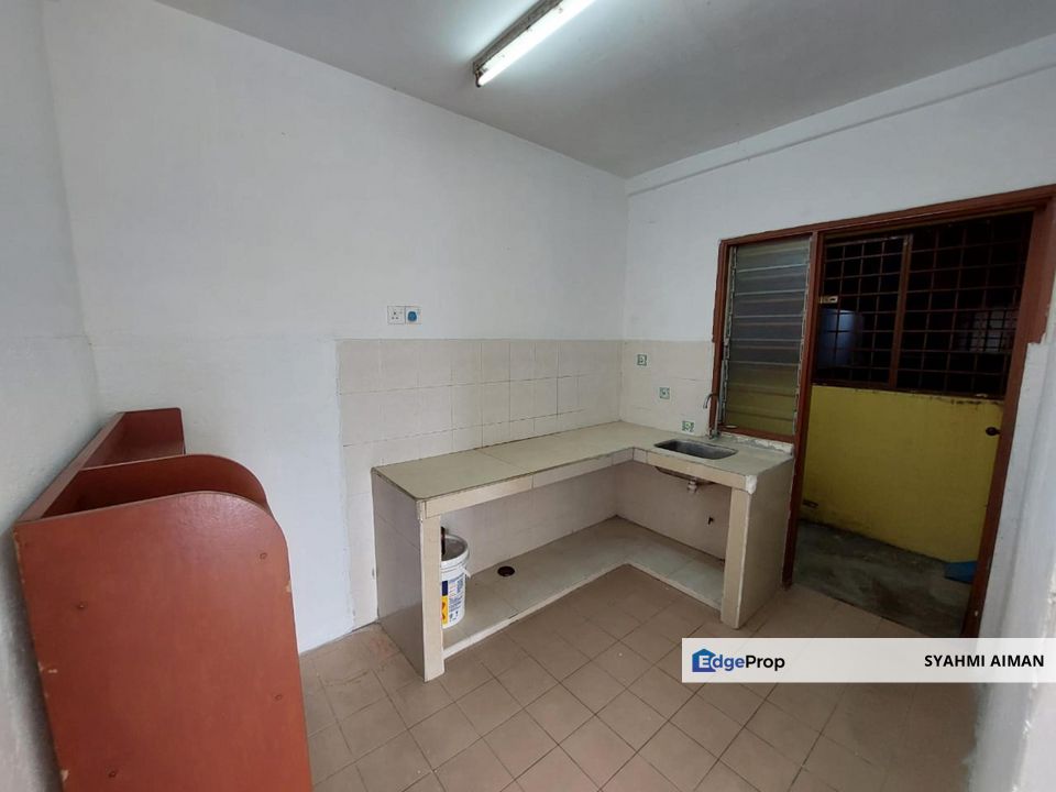 Setapak KL, High Floor Idaman Sutera Condo For Sale, Partially Furnished, Kuala Lumpur, Setapak