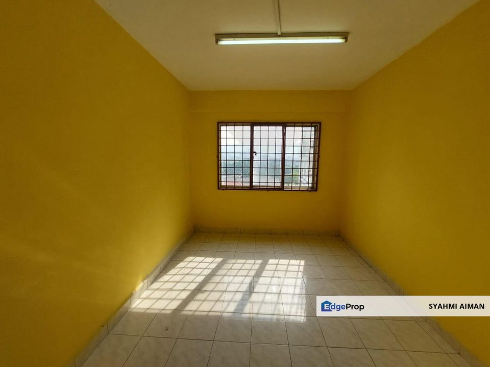 Setapak KL, High Floor Idaman Sutera Condo For Sale, Partially Furnished, Kuala Lumpur, Setapak