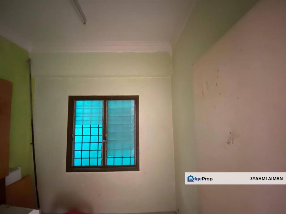 Cheras Selangor, Floor 5 Flat Taman Bukit Segar A2 For Sale, Renovated with Furnished, Selangor, Cheras