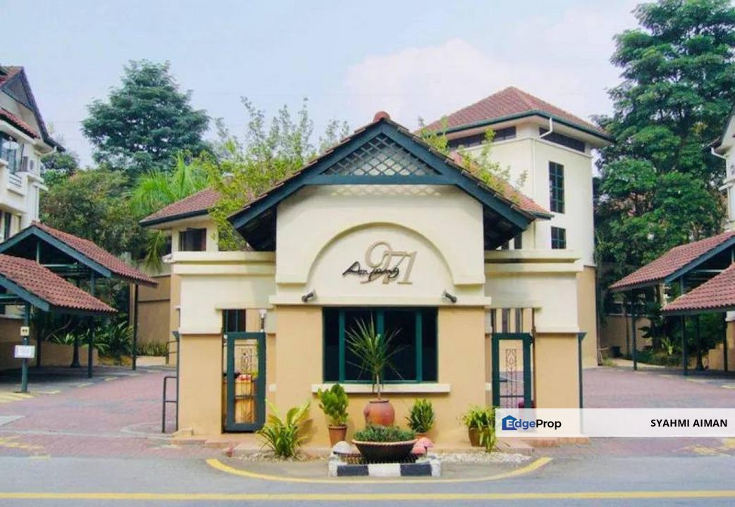 Ampang Hilir KL, Endlot 3-Storey Townhouse at Ampang 971 Jalan Ritchie For Sale, Kuala Lumpur, Ampang Hilir