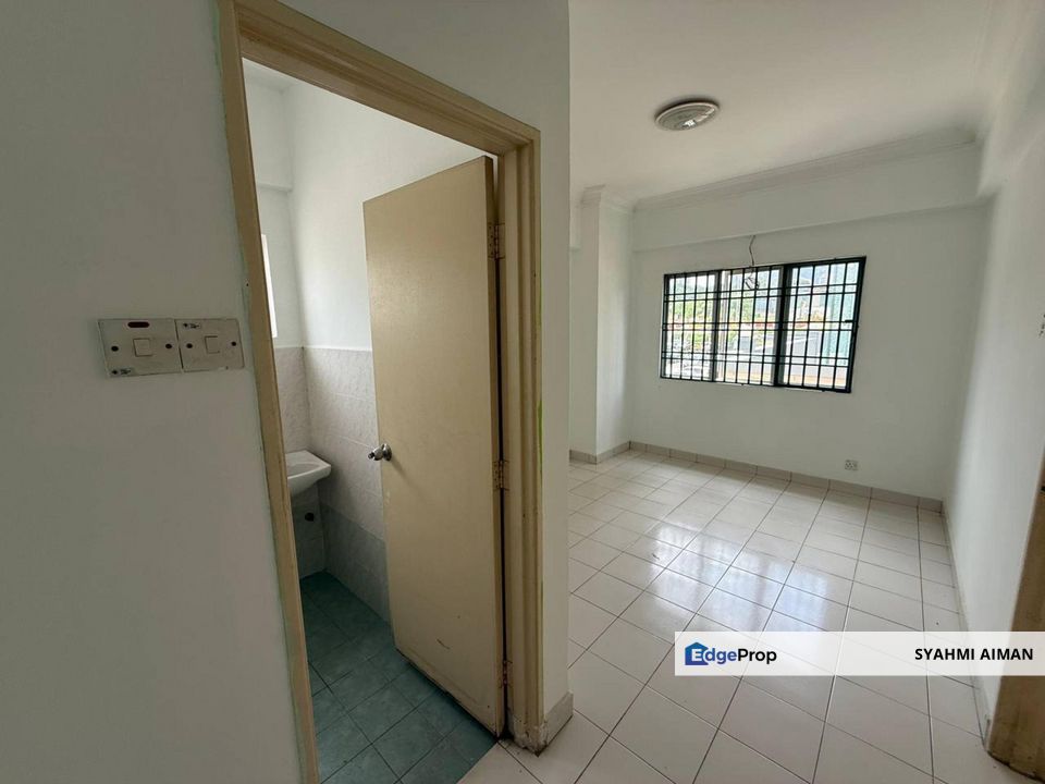 Cheras Selangor, Block B Ground Floor Langat Jaya Condo For Sale, Selangor, Batu 9th Cheras