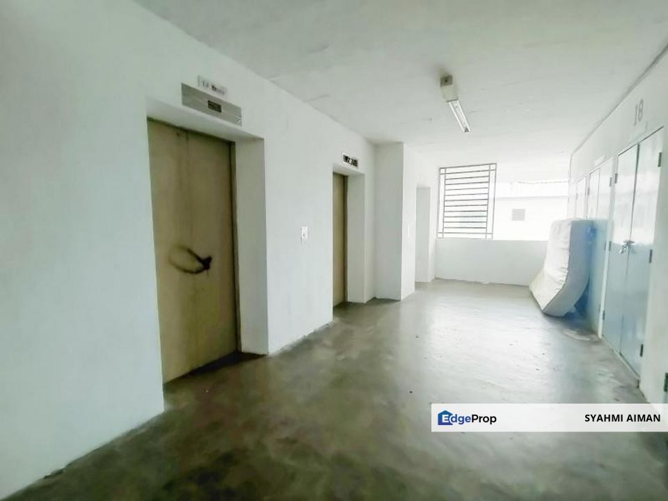 Bandar Tasik Selatan KL, Floor 18 Pangsapuri Sri Malaysia For Sale, Partially Furnished, Kuala Lumpur, Sungai Besi