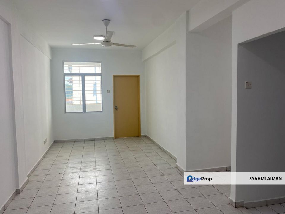 Cheras Selangor, Block 1 Floor 8 Apartment Cheras Utama For Sale, Selangor, Cheras South