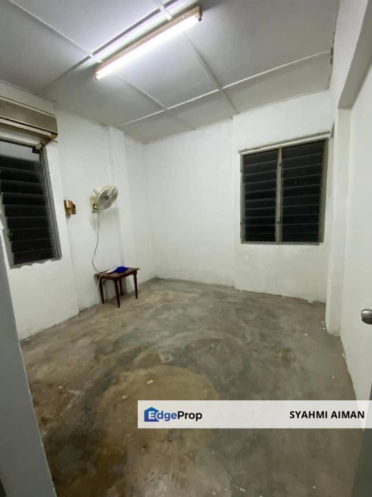 Sungai Besi KL, Block 32 Floor 14 Apartment Dea Tasik Fasa1 For Sale, Kuala Lumpur, Sungai Besi
