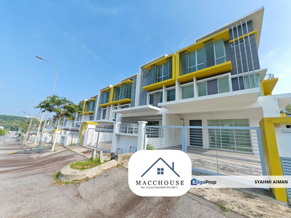 Semenyih Selangor, 3-Storey Terrace House at Kaseh Heights for Sale, Selangor, Semenyih