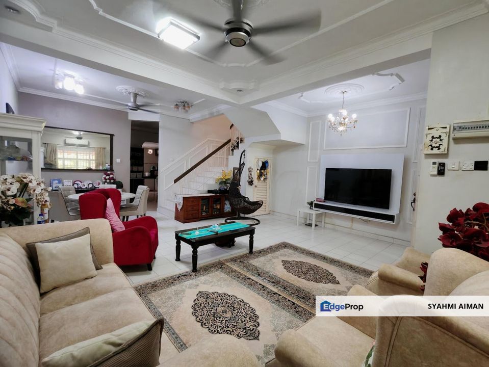 Semenyih Selangor, 2-Storey Terrace House at Taman Pelangi for Sale, Selangor, Semenyih