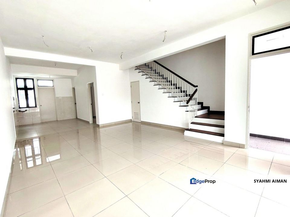 Semenyih Selangor, 2-Storey Terrace House at Taman Mutiara Hills for Sale, Selangor, Semenyih