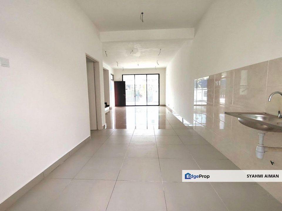 Semenyih Selangor, 2-Storey Terrace House at Taman Mutiara Hills for Sale, Selangor, Semenyih