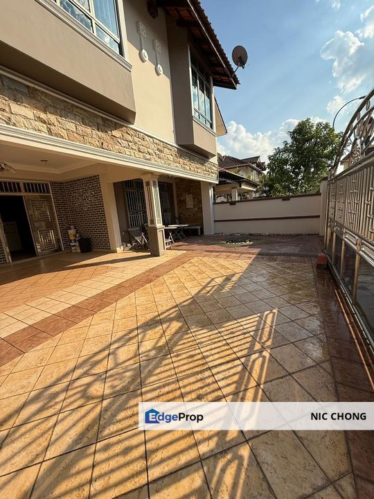 Impian Emas Semi-Detached House For Sale, Johor, Skudai