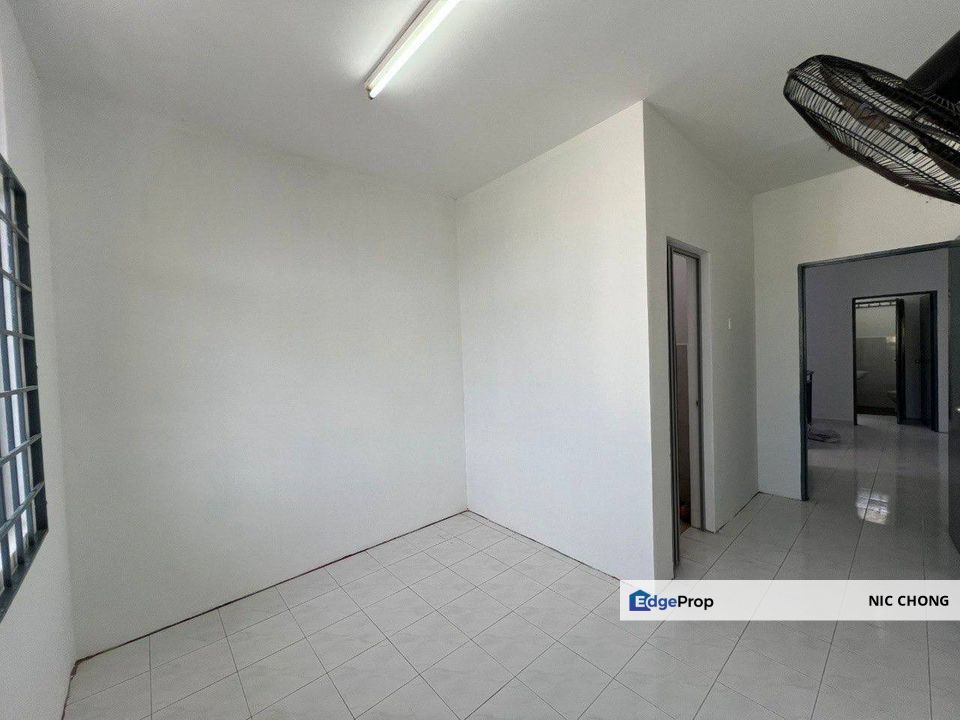 Seri Alam Summer Park Townhouse For Sale, Johor, Masai