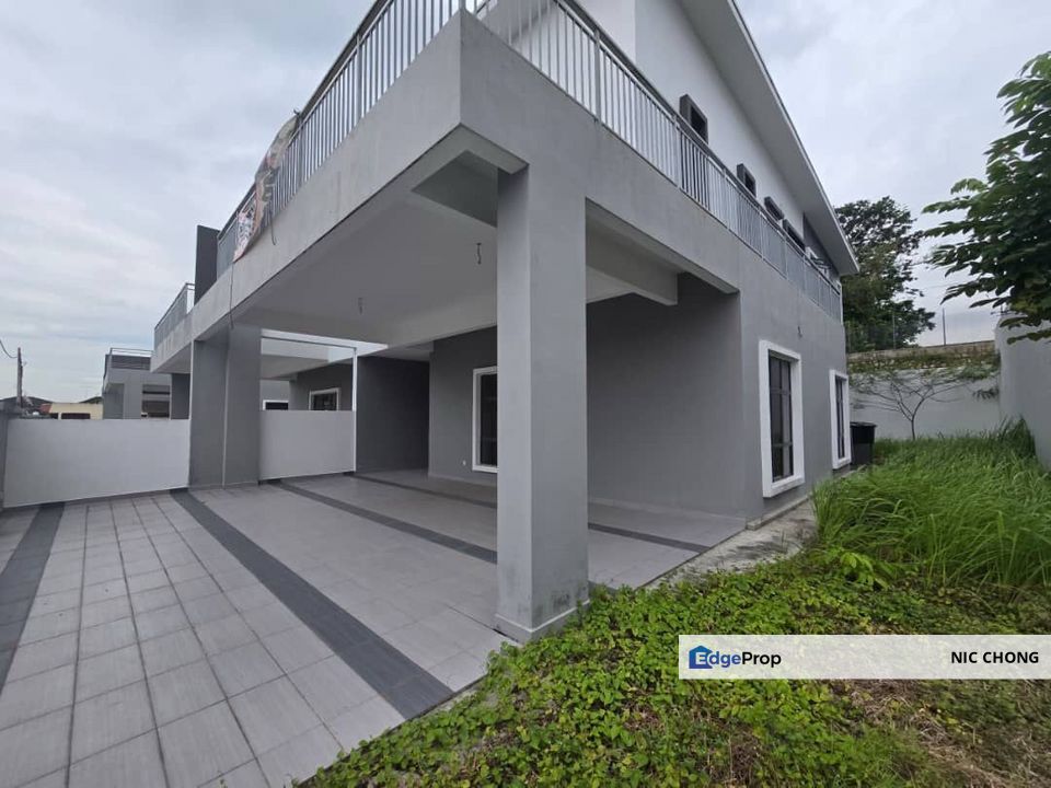 Taman Senai Utama Double Storey Semi-D For Sale, Johor, Kulai