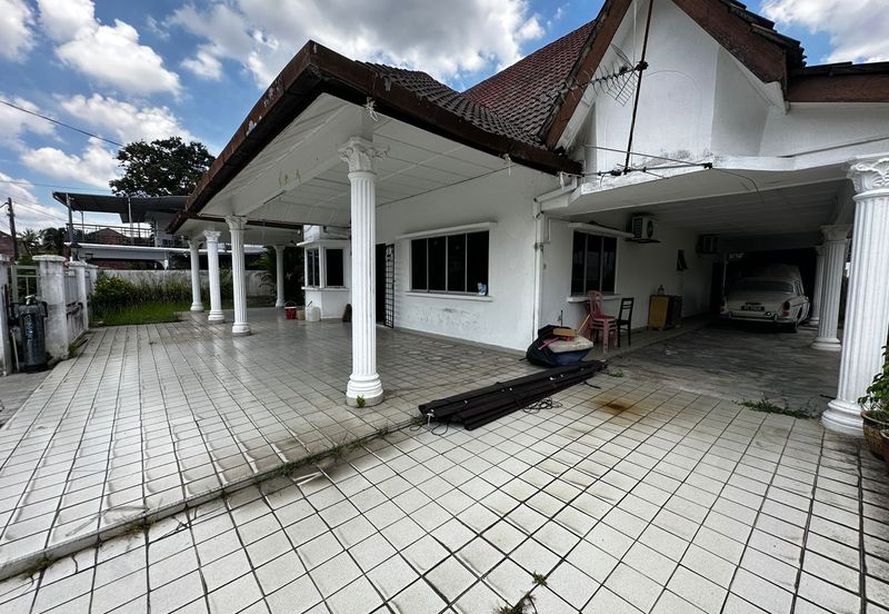 Taman Sri Hijau ( New Green Park )