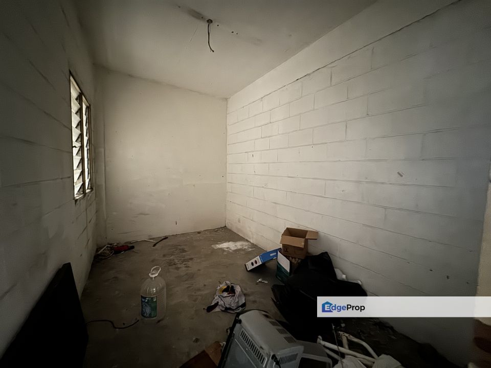 Lily Apartment @ Rawang Perdana 2, Selangor, Rawang