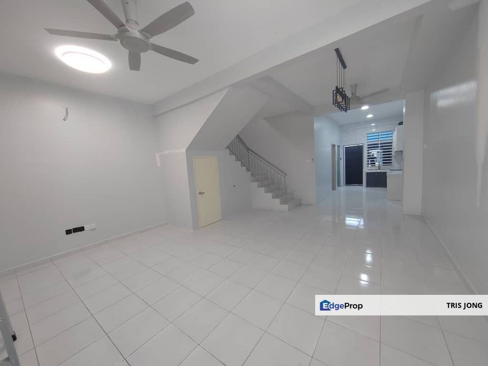 Scientex Kundang Jaya 3 Storey House For Rent, Selangor, Rawang