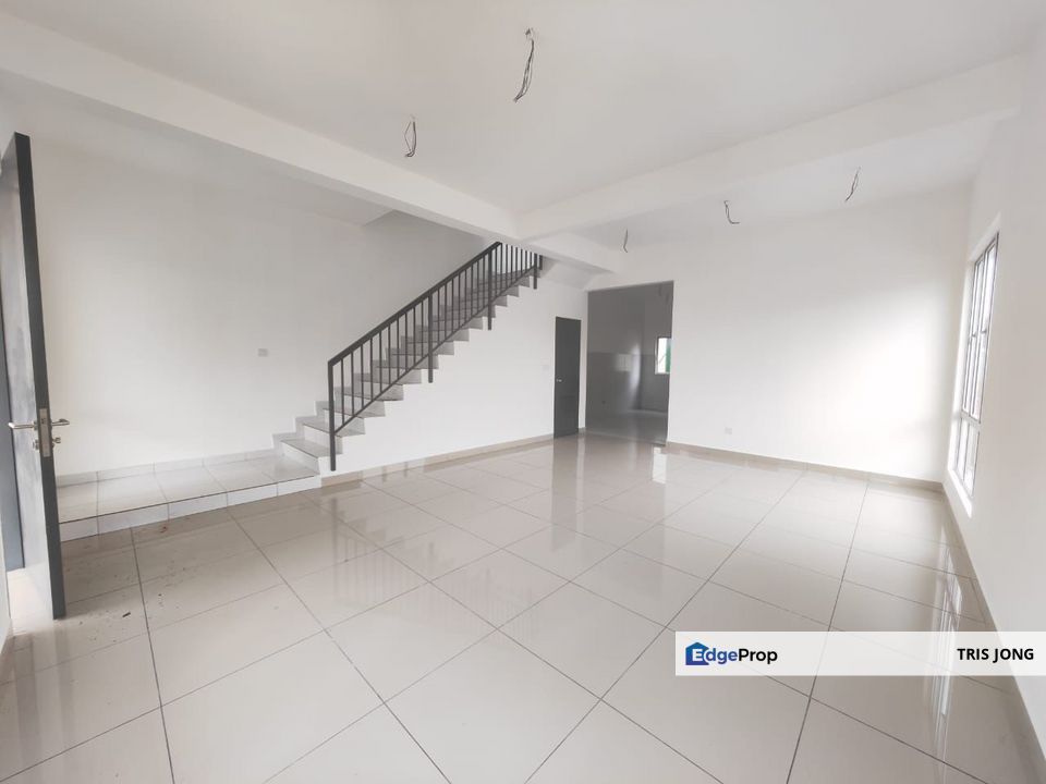 Sari Alamanda Jalan 4 SA 11 2 Storey For Sale, Selangor, Rawang
