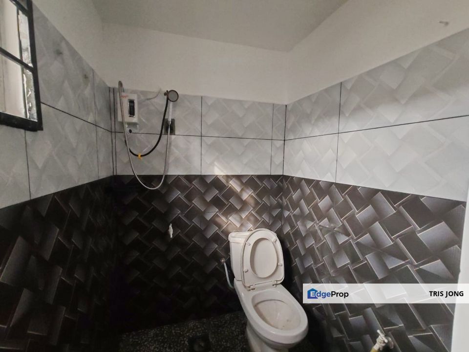 Rawang Jaya 2 Story House For Sale @ Renovated , Selangor, Rawang