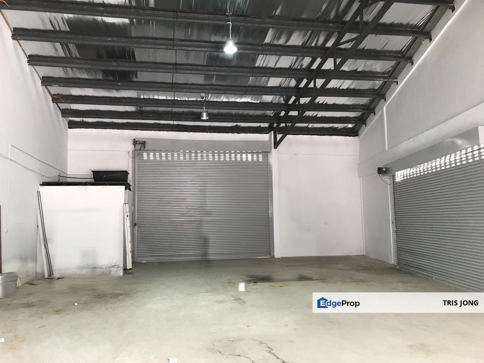 Taman Perindustrian Greatyear Capital  PKNS batu 17 , Selangor, Gombak