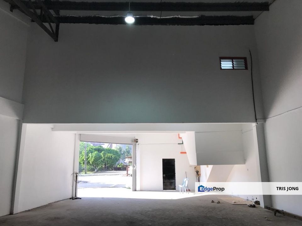 Taman Perindustrian Greatyear Capital  PKNS batu 17 , Selangor, Gombak