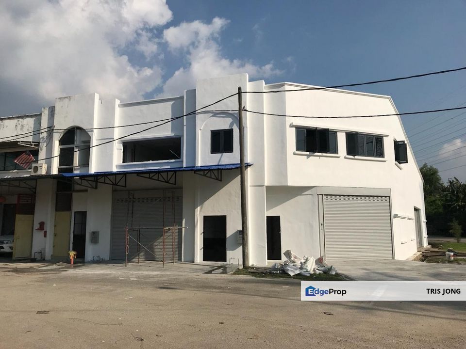 Taman Perindustrian Greatyear Capital  PKNS batu 17 , Selangor, Gombak