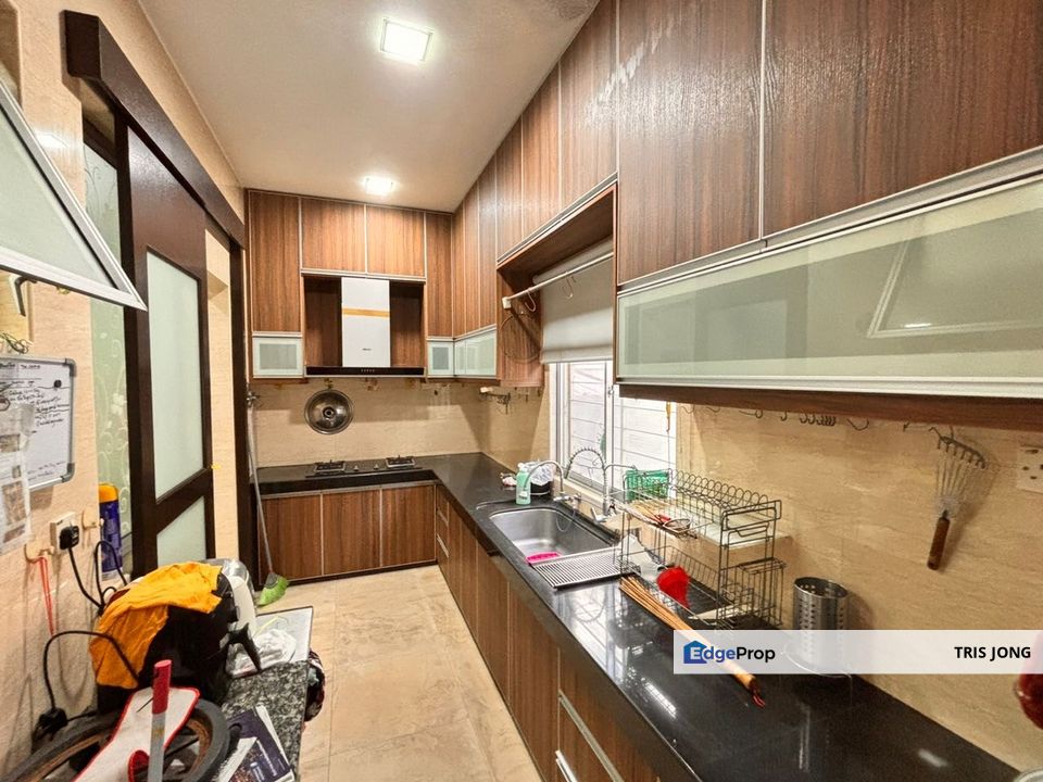 Anggun 2 Semi-D House For Sale @ Renovated , Selangor, Rawang