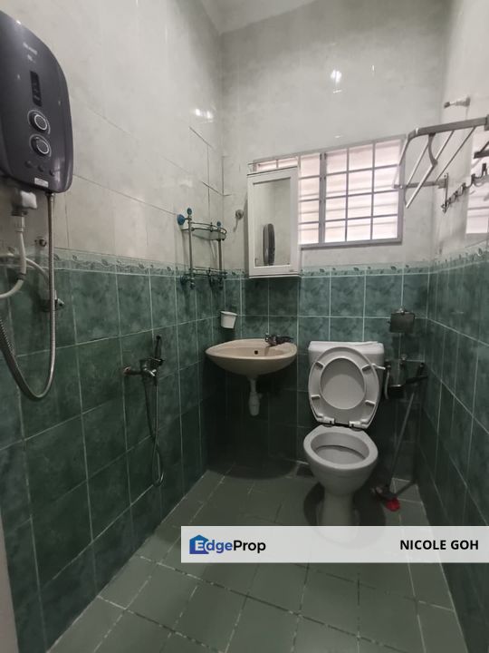 Ampang Taman Bukit Teratai Town House Upper Unit, Selangor, Ampang