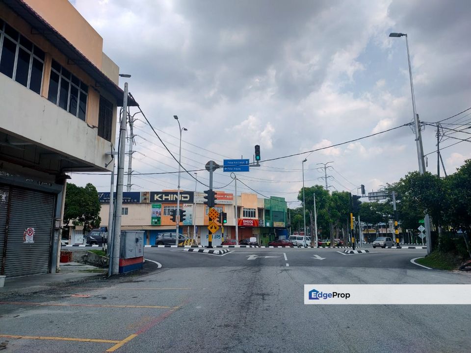 Kawasan Perindustrian Ampang , Selangor, Ampang