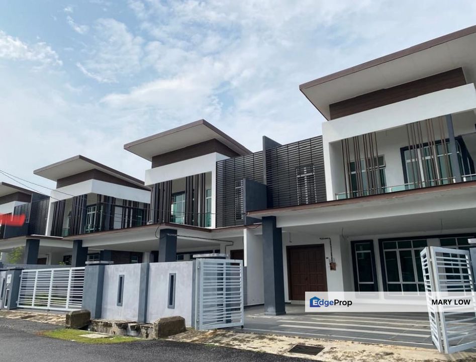 Freehold Double Storey Semi-D House Melaka Taman Enggang Gangsa, Melaka, Durian Tunggal