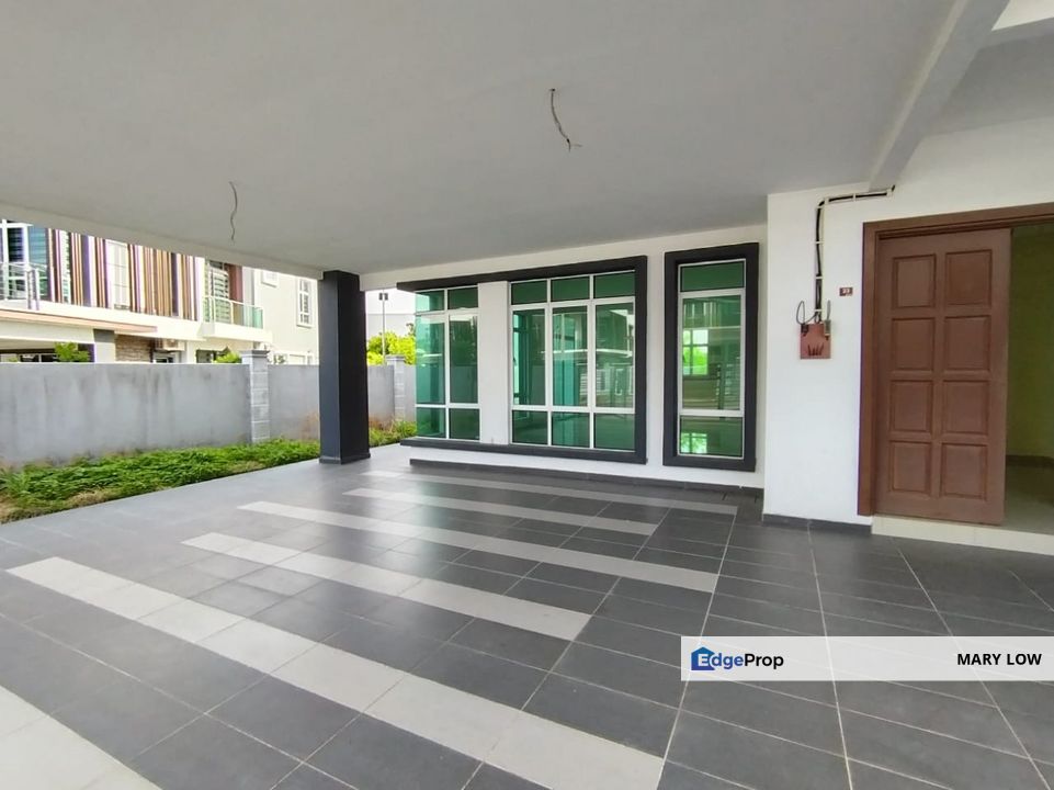 Freehold Double Storey Semi-D House Melaka Taman Enggang Gangsa, Melaka, Durian Tunggal
