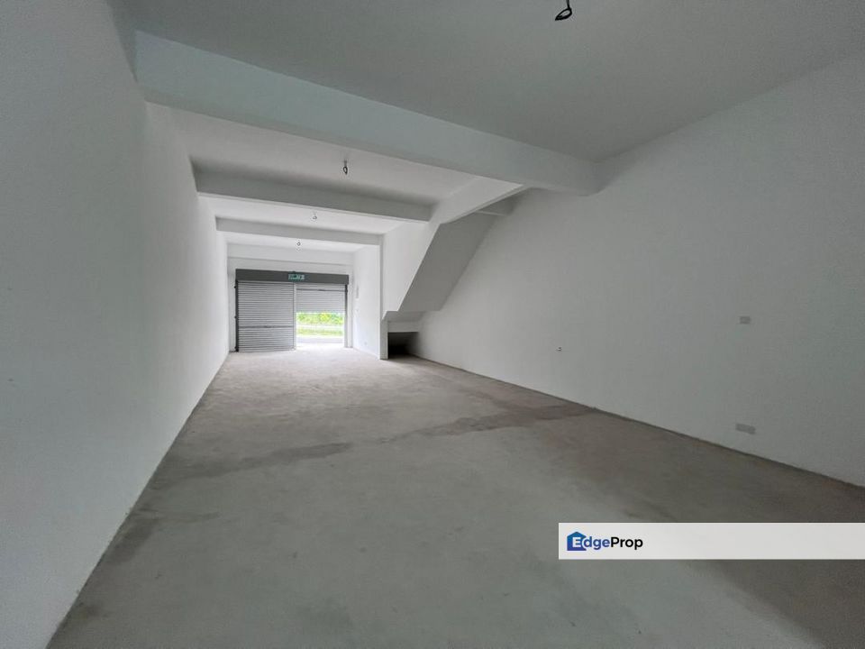 Durian Tunggal Tambun Perdana Ground Floor Shoplot Facing Main Road, Melaka, Durian Tunggal