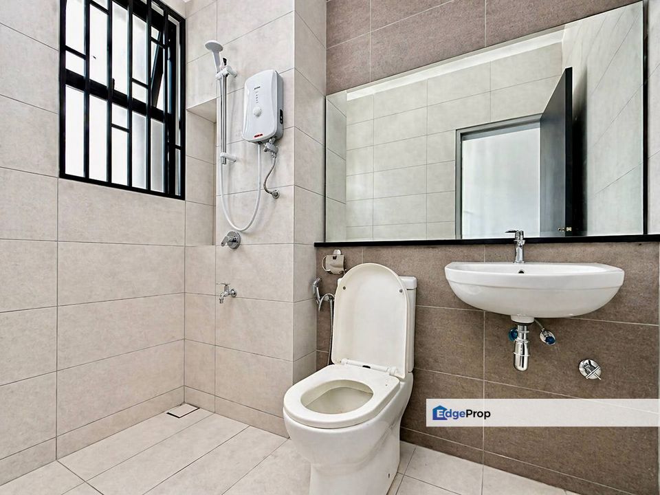 22x80, Elmina Green 6 Shah Alam Double Storey link house, Selangor, Shah Alam