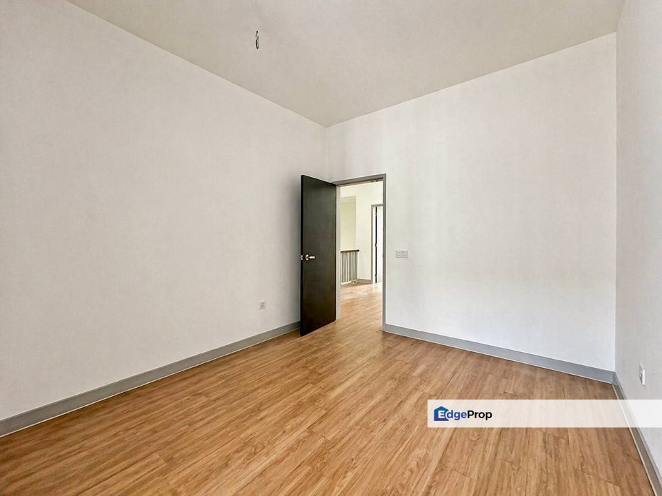 22x80, Elmina Green 6 Shah Alam Double Storey link house, Selangor, Shah Alam