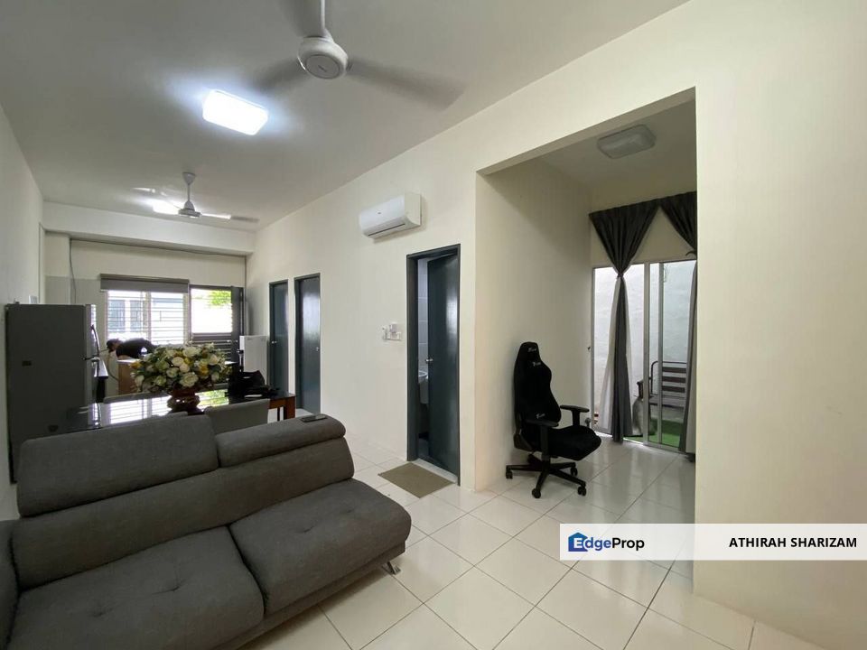 LOWER UNIT TownHouse Kita Bayu Cybersouth, Selangor, Dengkil
