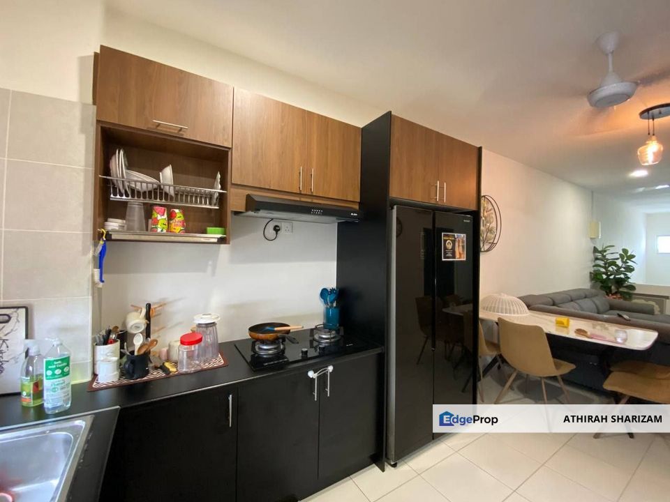 MURAH TownHouse Kita Bayu Cybersouth, Selangor, Dengkil