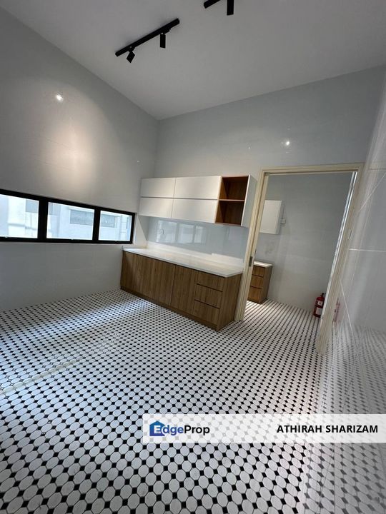 The Mulia Residence Cyberjaya 3 Storey Renovated, Selangor, Cyberjaya