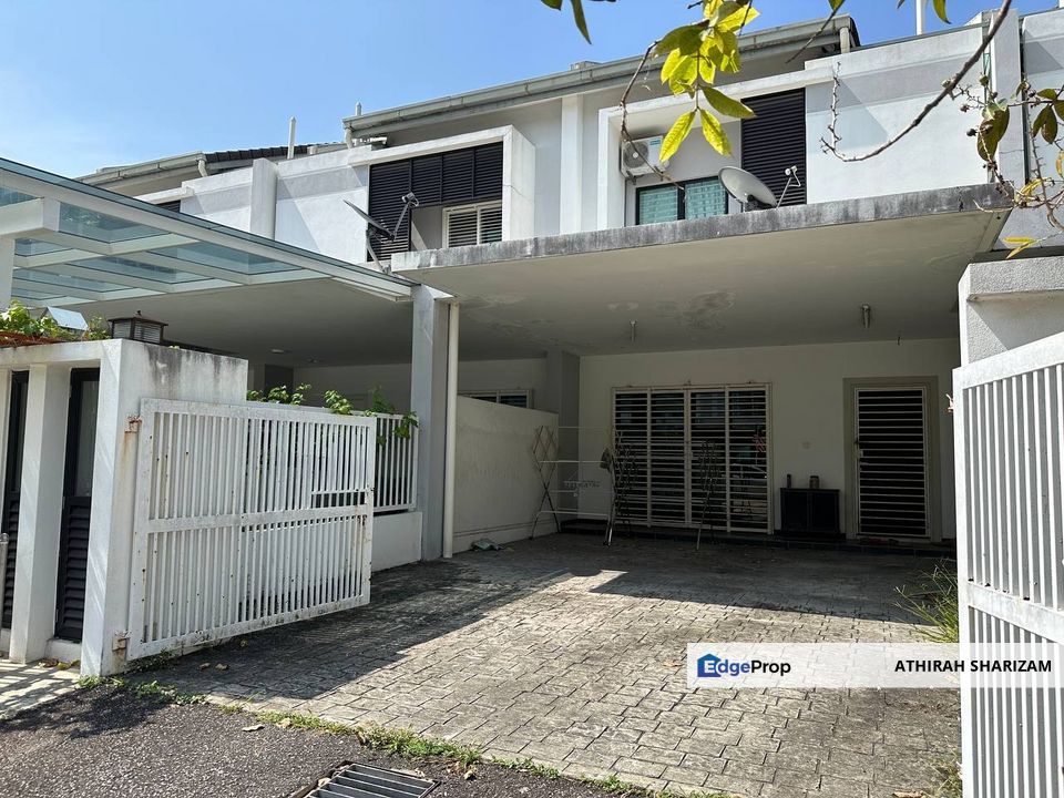 Laman Delfina Nilai Impian Double Storey Terrace, Negeri Sembilan, Nilai