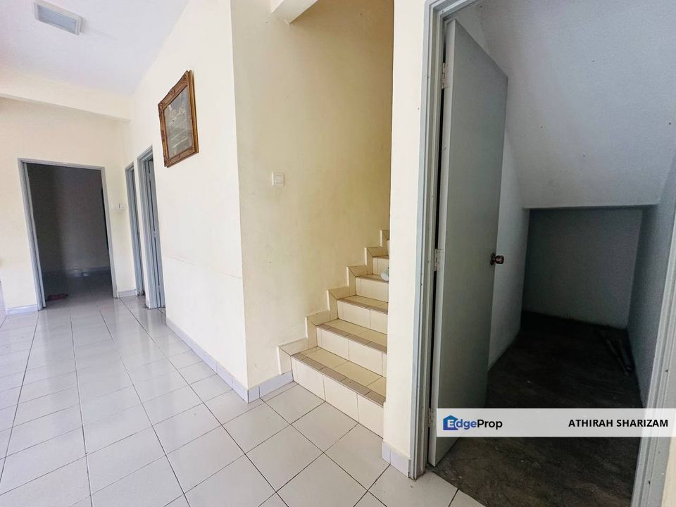 Sungai Merab Kajang Semi D Taman Desa Utama, Selangor, Kajang