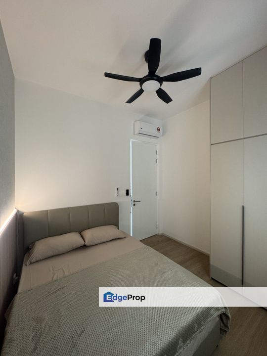 Fully furnished per photo , Kuala Lumpur, Bangsar South