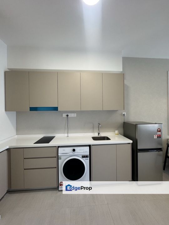 Fully furnished per photo , Kuala Lumpur, Bangsar South