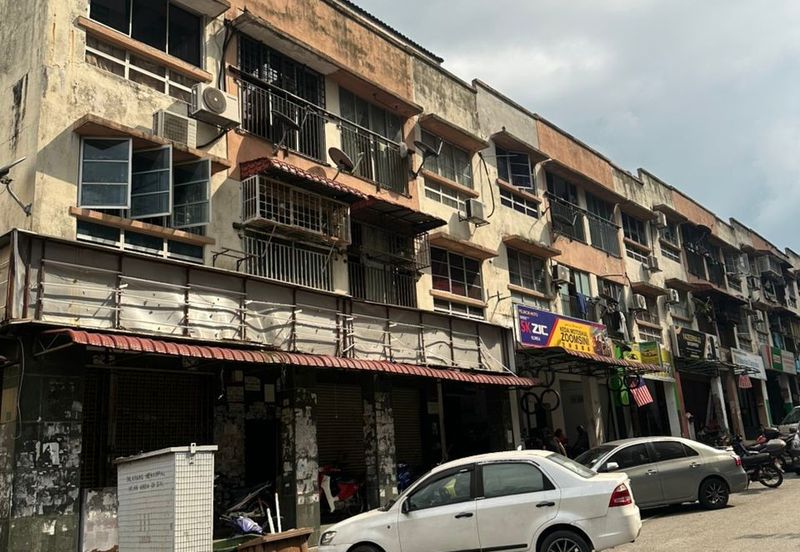 [ HIGH ROI ] [ INVESTMENT ] Vista Apartment, Damansara Damai for Sale