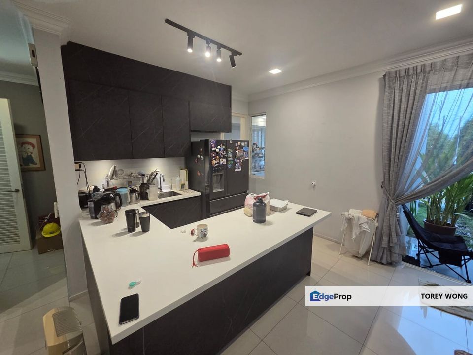 [FULLY RENOVATED] 3 Storey Tamansari, Rawang for Sale, Selangor, Rawang