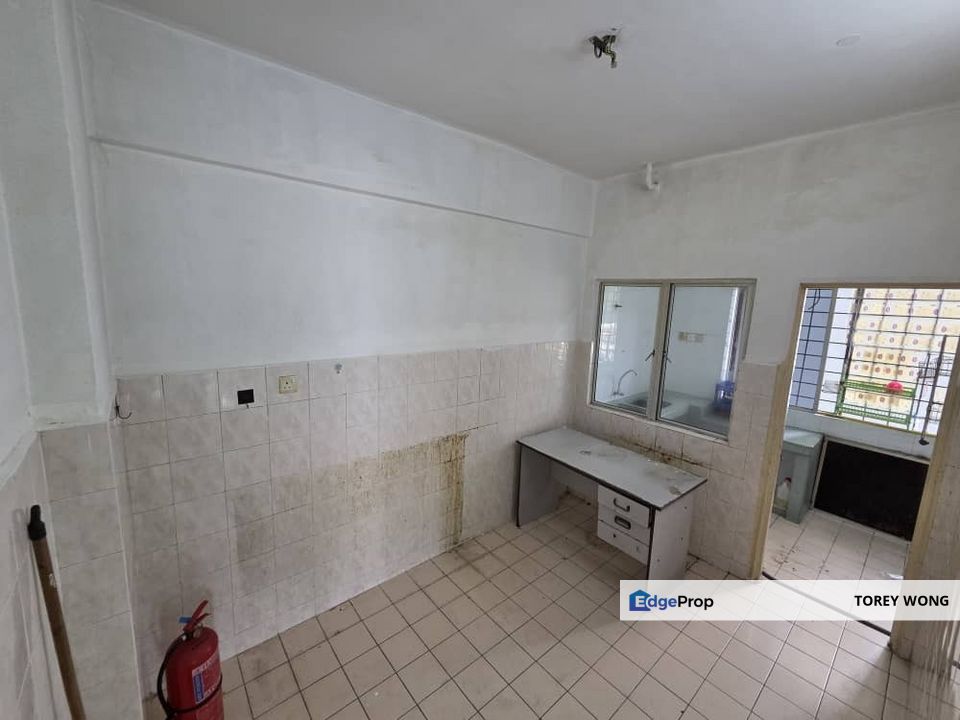 [BELOW MARKET PRICE] Suria KIPark Kepong for Sale, Kuala Lumpur, Kepong