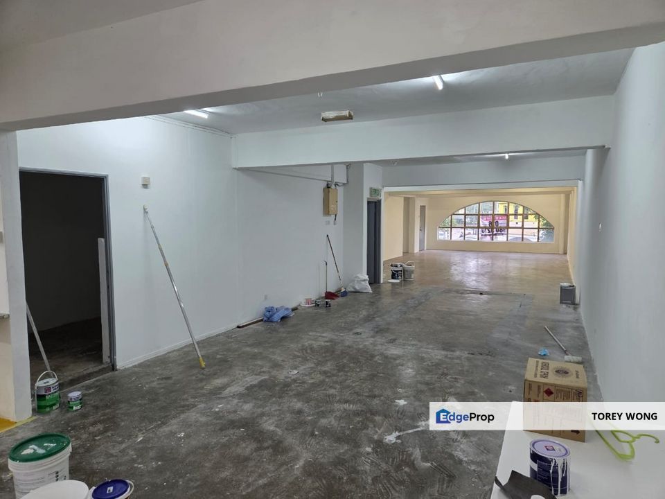 [HIGH TRAFFIC] Office Tmn Pekaka Sek 8, Kota Damansara for RENT, Selangor, Kota Damansara