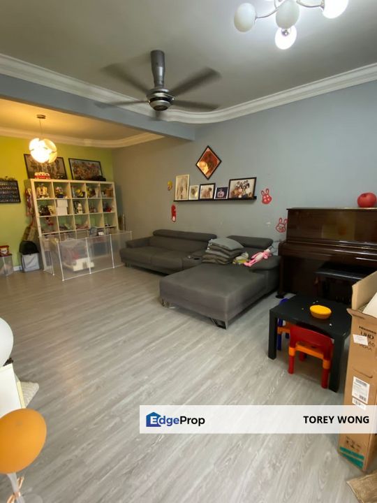 Fully Renovated & Extended | Accessible Area | 2 Storey Saujana Damansara PJ for Sale, Selangor, Petaling Jaya