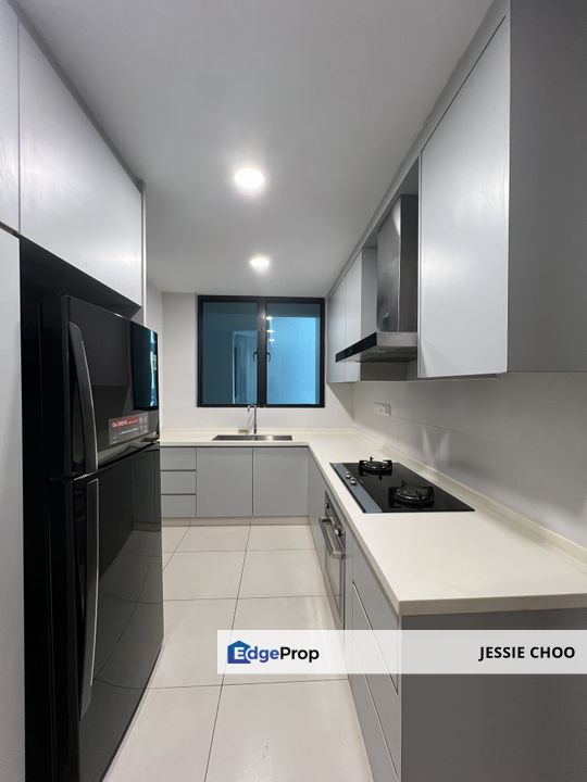 Well Maintained Unit, Immediate Move In!, Johor, Permas Jaya/Senibong