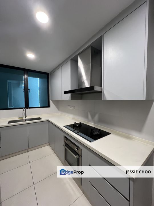 Well Maintained Unit, Immediate Move In!, Johor, Permas Jaya/Senibong