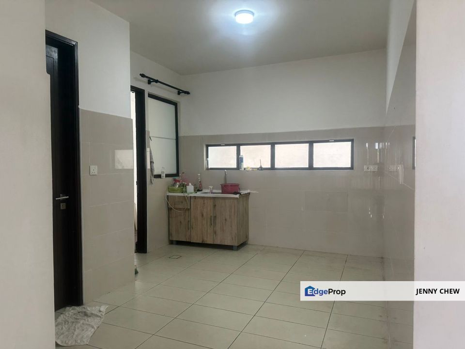 Persiaran Seri Hijau, Cahaya SPK, Shah Alam, 3 Storey Superlink House for SALE, Selangor, Shah Alam